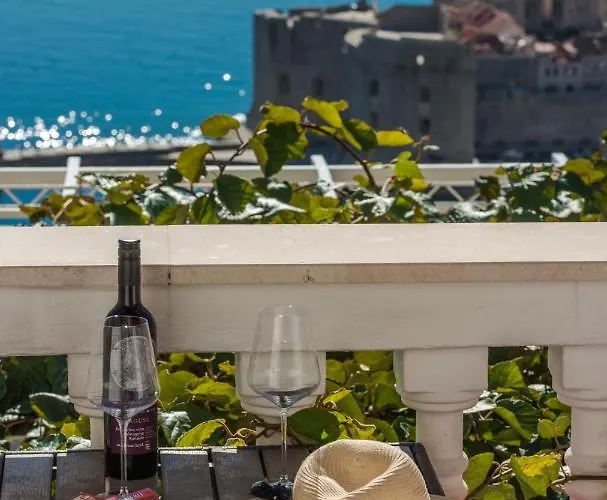 Amazing View Apartment And Rooms Dragan