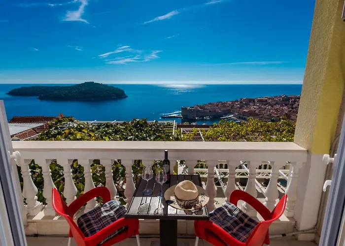 Amazing View Apartment And Rooms Dragan